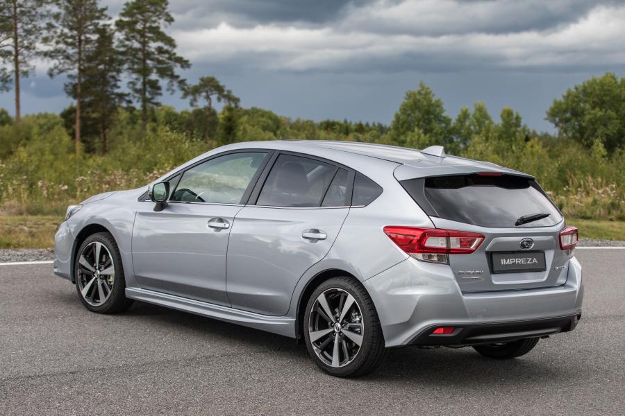  Subaru Impreza 5-Door 2017 года  (WW) (фото 21 из 40)